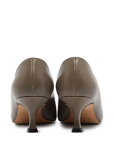 Pre-owned Manolo Blahnik  55mm Pointed-toe Pumps