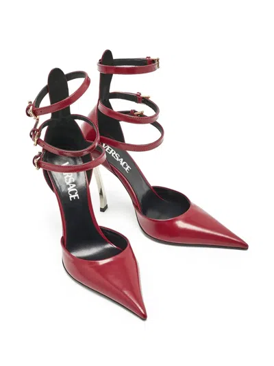 Pre-owned Versace Leather Heeled Pumps