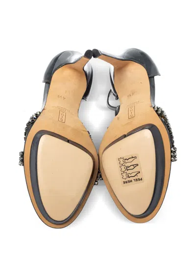 Pre-owned Gina  115mm T-strap Sandals