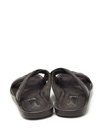Pre-owned Louis Vuitton Logo-embossed Leather Sandals