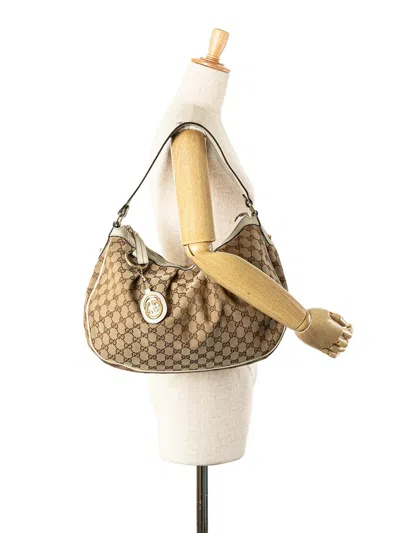 Pre-owned Gucci 2000-2015 Medium Gg Canvas Sukey Shoulder Bag
