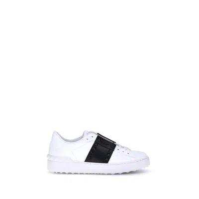 Valentino Rockstud Untitled Sneakers In White
