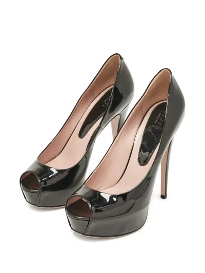 Pre-owned Gucci Platform Heeled Pumps In Black