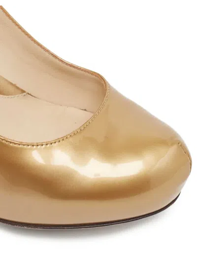 Pre-owned Fendi Patent-leather Pumps In Gold