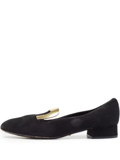 Pre-owned Gucci Alma Loafers In Black