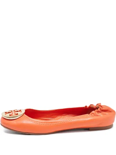 Pre-owned Tory Burch Logo-embellished Ballet Flats In Orange