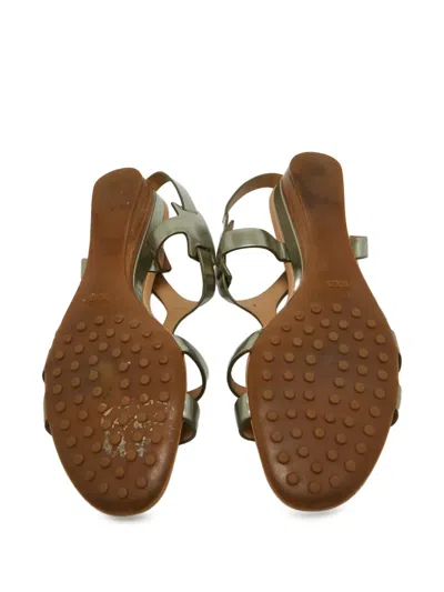 Pre-owned Tod's Vintage 40mm Metallic Leather T-strap Sandals