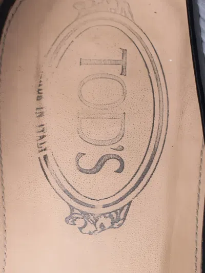 Pre-owned Tod's Vintage  Patent-finish Leather Loafers In Black