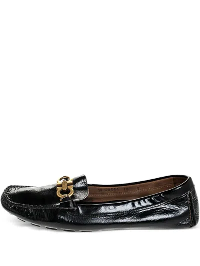 Pre-owned Ferragamo Gancini Loafers In Black