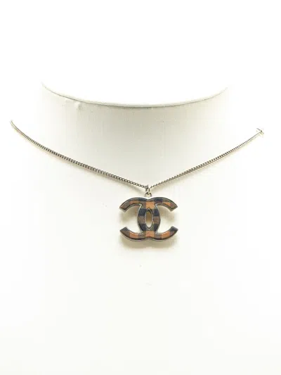 Pre-owned Chanel 2011 Silver Checkered Cc Pendant Necklace Costume Necklace