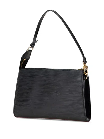 Pre-owned Louis Vuitton 2002 Epi Pochette Accessoires Shoulder Bag