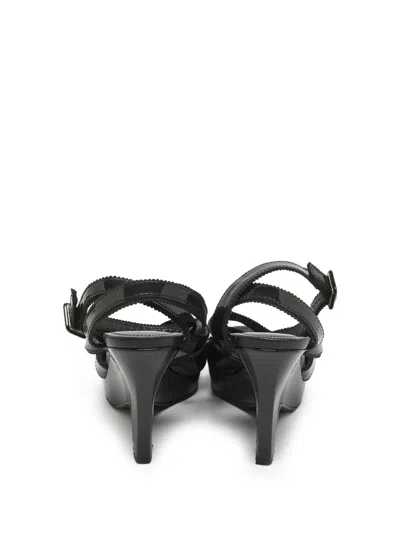 Pre-owned Tod's Vintage 105mm Patent-leather Wedge Sandals In Black
