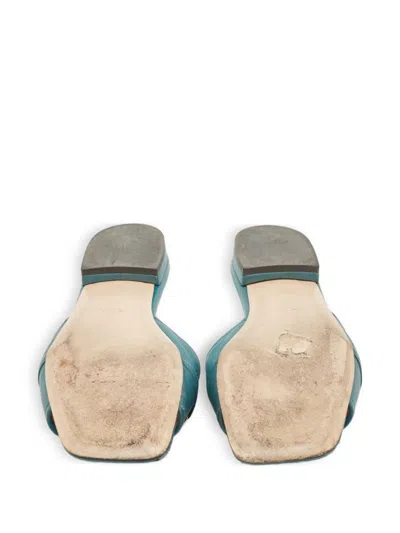 Pre-owned Gucci Leather Flat Sandals