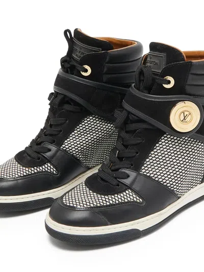 Pre-owned Louis Vuitton Logo-plaque Leather Sneakers