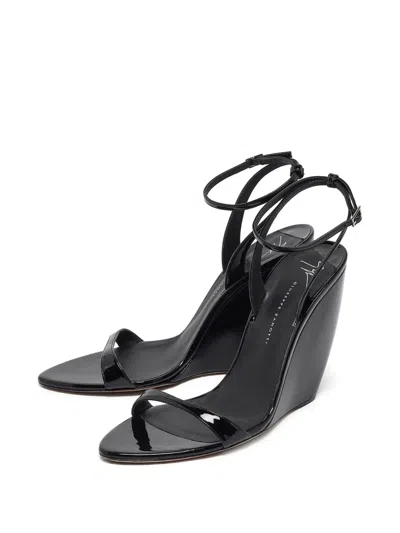 Pre-owned Giuseppe Zanotti Vintage 115mm Patent Leather Wedge Sandals