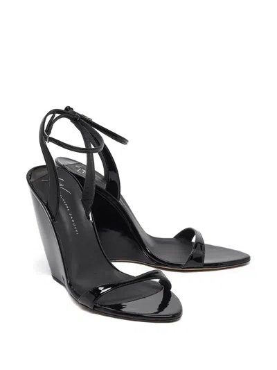 Pre-owned Giuseppe Zanotti Vintage 115mm Patent Leather Wedge Sandals