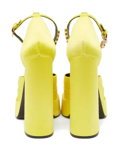 Pre-owned Versace 150mm Medusa Aevitas Platform Pumps In Yellow