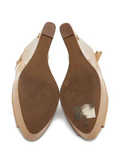 Pre-owned Tory Burch 115mm Cassidy Sandals In Neutral