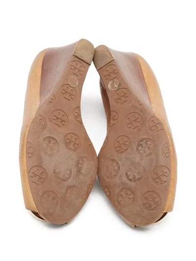Pre-owned Tory Burch  100mm Sally Peep-toe Wedge Pumps In Neutral