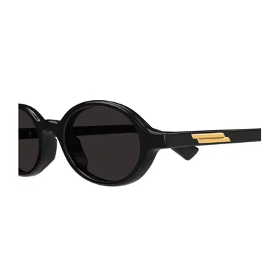 Bottega Veneta Bv1388s Linea Ribbon 001 Black Grey Sunglasses In Black
