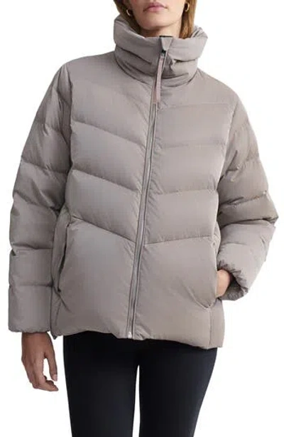 Varley Alena 700 Fill Power Down Puffer Jacket