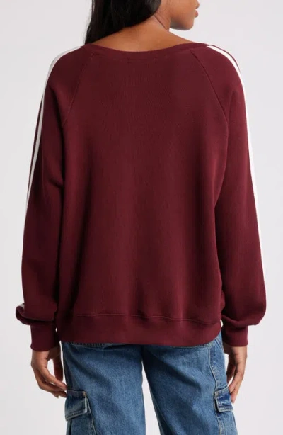Daydreamer New York Loves You V-neck Graphic Sweatshirt