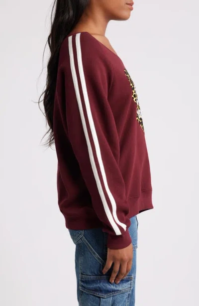 Daydreamer New York Loves You V-neck Graphic Sweatshirt
