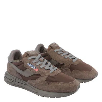Autry 'reelwind' Brown Low Top Sneakers With Logo Patch Ontongue And Side In Brown