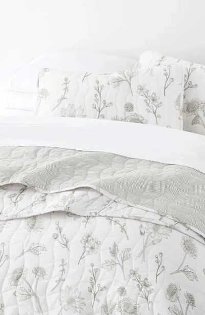 Homespun Pattern Reversible Quilt & Sham Set