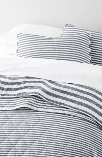 Homespun Pattern Reversible Quilt & Sham Set