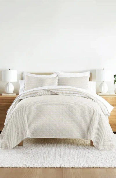 Homespun Pattern Reversible Quilt & Sham Set