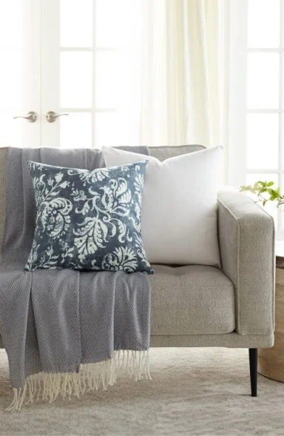 Homespun Assorted 2-pack Accent Pillows