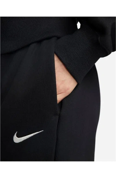Nike Sportswear Phoenix Fleece Crop Sweatshirt In Black