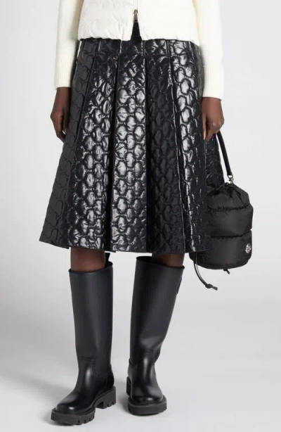 Moncler Caradoc Quilted Puffer Bucket Bag