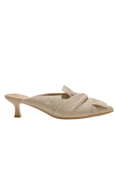Vivaia Pointed-toe Bow Sandals