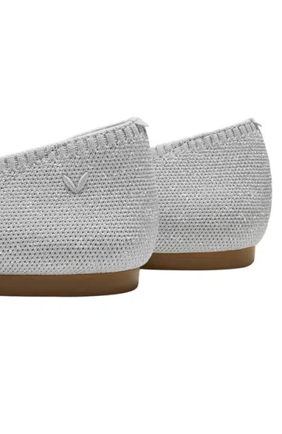 Vivaia Pointed-toe Ballet Flats In Gray