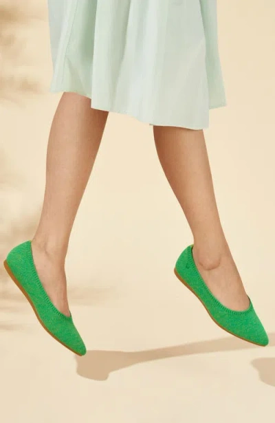 Vivaia Pointed-toe Ballet Flats In Green