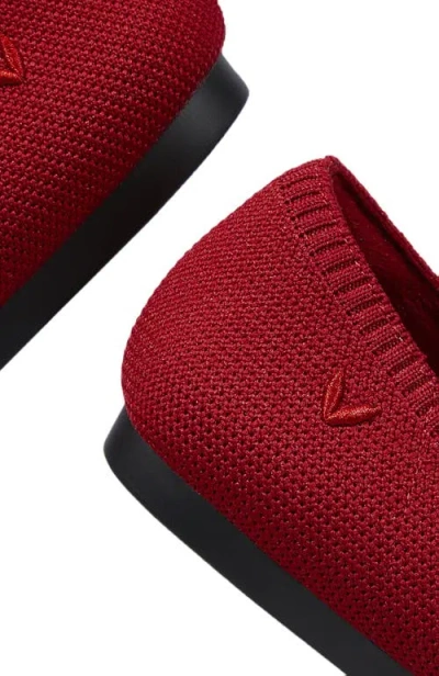 Vivaia Pointed-toe Ballet Flats In Red