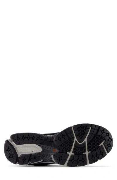 New Balance Gender Inclusive 2002r Sneaker In Black