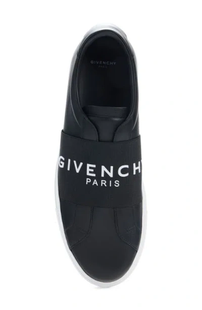 Givenchy Calfskin Leather Sneakers With Printed Logo And Contrasting Sole In Black