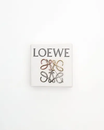 Loewe Anagram Brooch In Gold