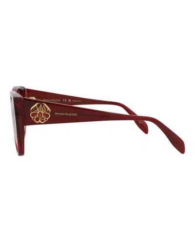 Alexander Mcqueen Cat Eye Frame Gradient Sunglasses In Red