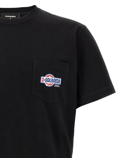 Dsquared2 T-shirt With Pocket And Logo In Black