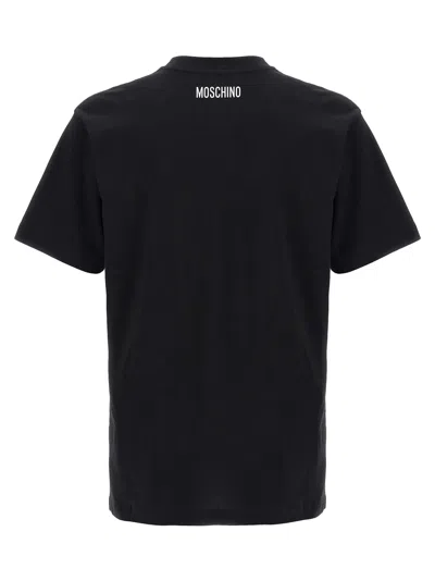Moschino T-shirt Whit Maxi Print In Black