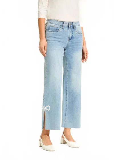 Fdj Olivia Wide Ankle Denim Pants In Light Blue In Blue