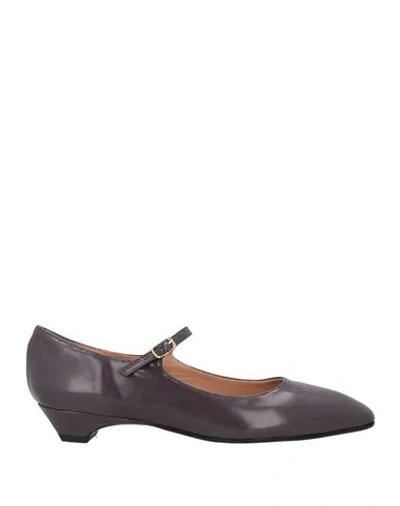 Status Woman Ballet Flats Plum Size 6 Leather