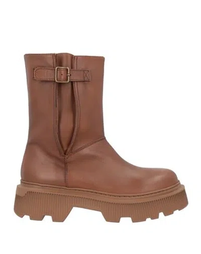 Rossano Bisconti Woman Ankle Boots Tan Size 7 Leather
