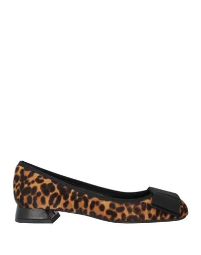 Roberto Festa Woman Ballet Flats Brown Size 8 Leather, Textile Fibers