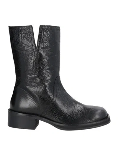 Ras Woman Ankle Boots Black Size 8 Leather