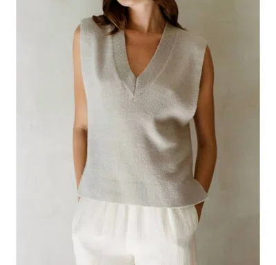 By Together Luxe Layer V-neck Vest In Heather Oatmeal In Gray